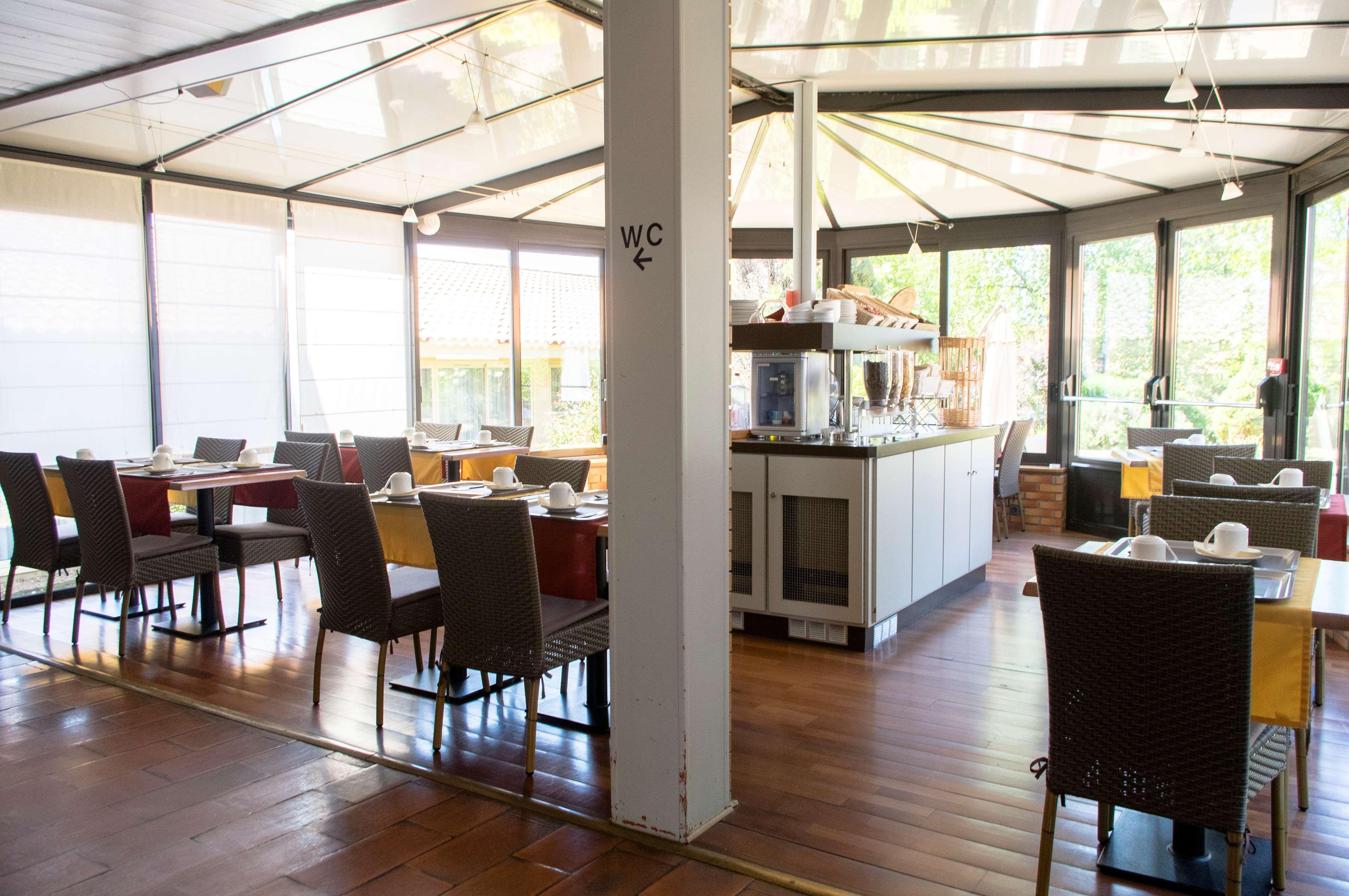 Kyriad Angouleme Nord Champniers- Hotel & Residence Champniers  Luaran gambar